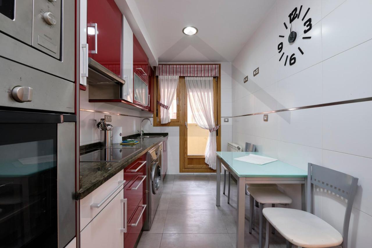Apartamento Candelaria - Lujo A Un Paso Del Centro Oviedo Kültér fotó
