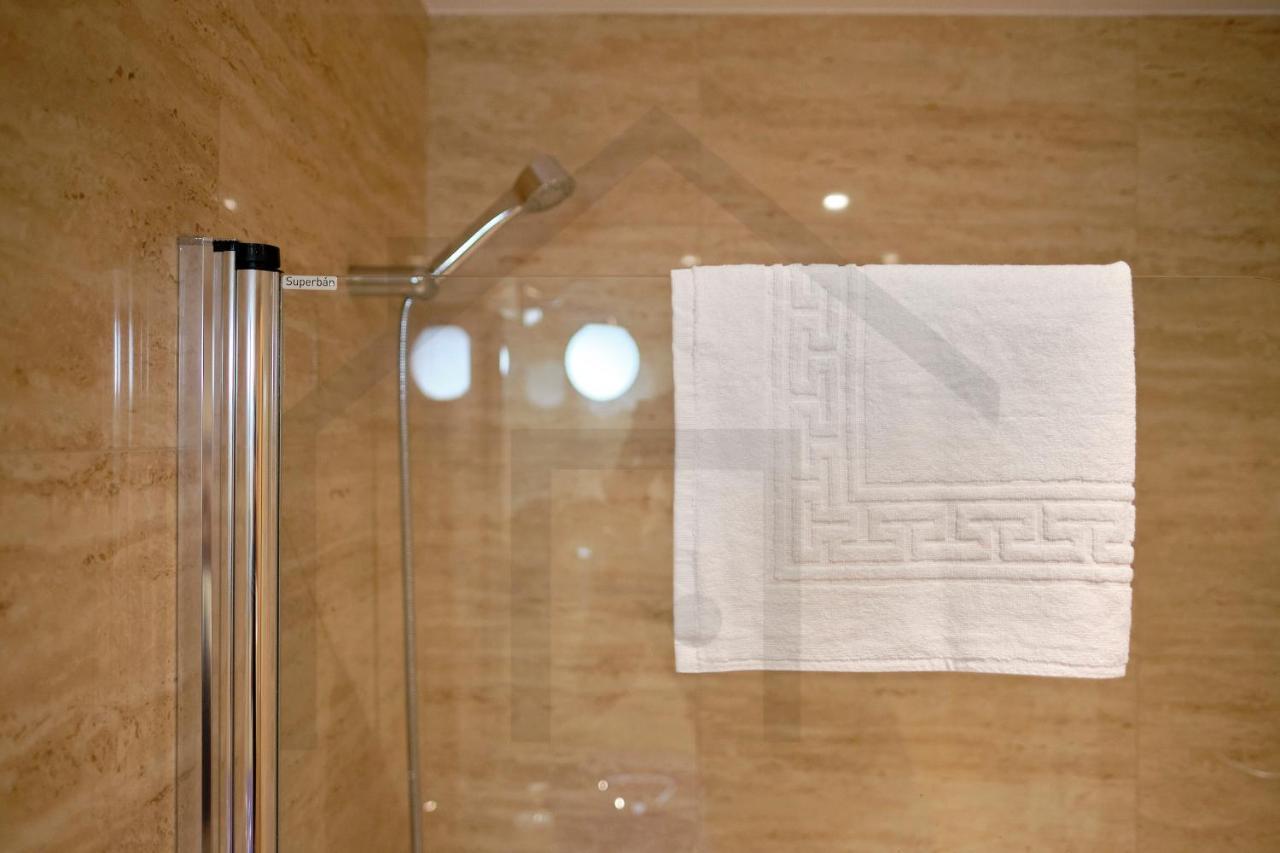 Apartamento Candelaria - Lujo A Un Paso Del Centro Oviedo Kültér fotó