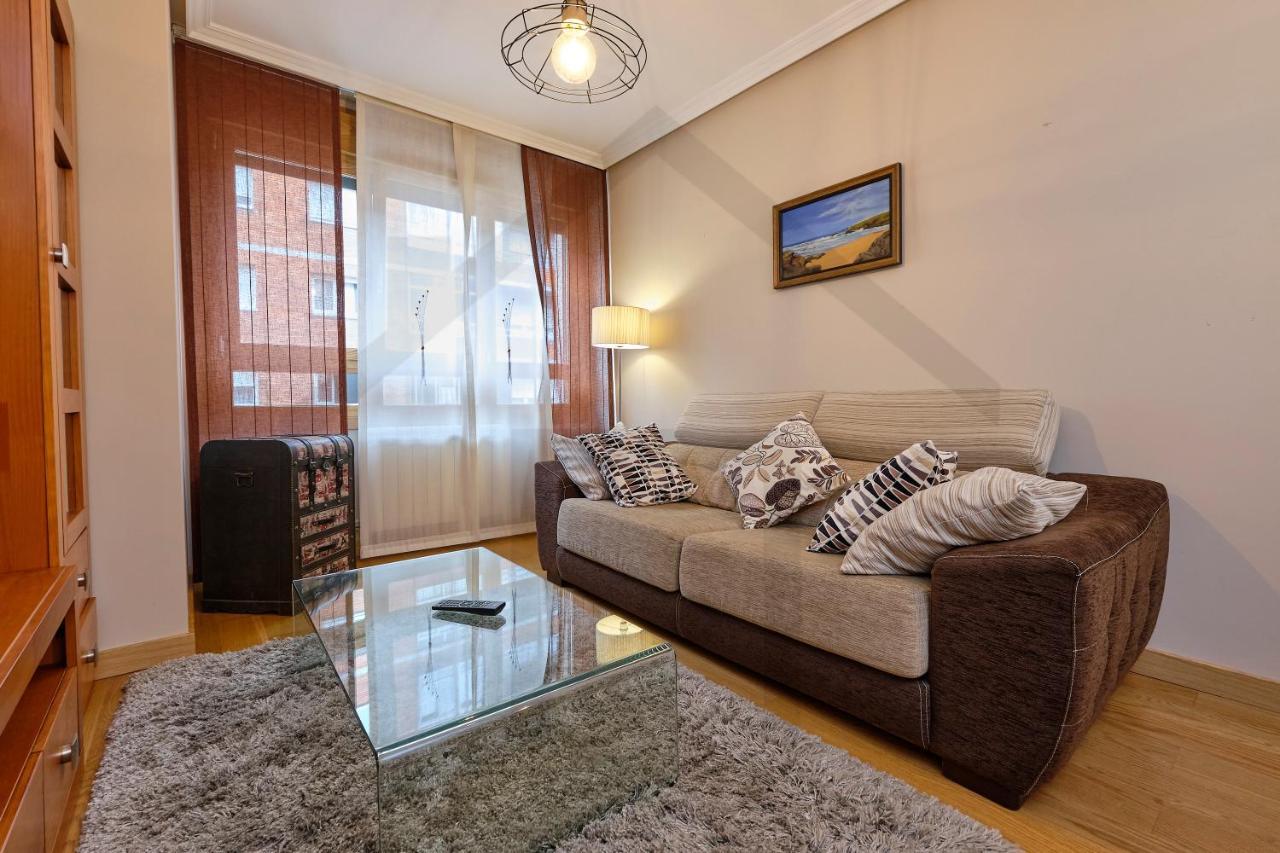Apartamento Candelaria - Lujo A Un Paso Del Centro Oviedo Kültér fotó