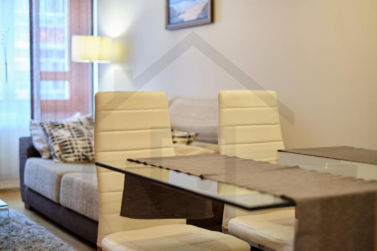 Apartamento Candelaria - Lujo A Un Paso Del Centro Oviedo Kültér fotó