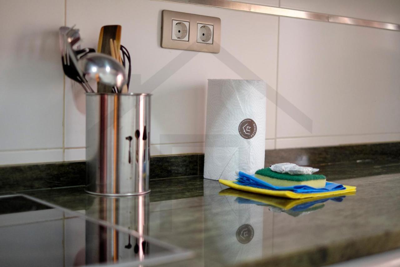 Apartamento Candelaria - Lujo A Un Paso Del Centro Oviedo Kültér fotó