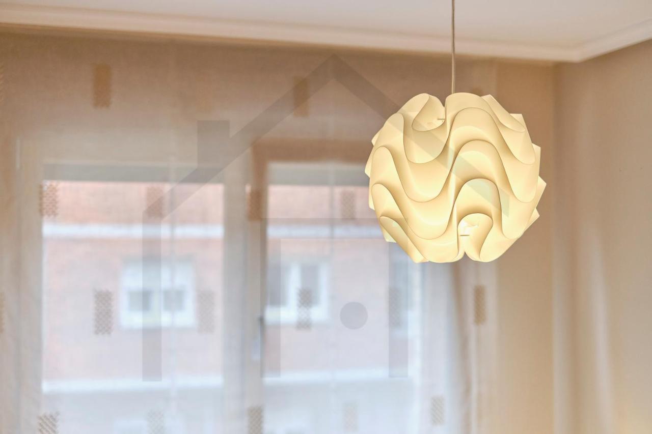 Apartamento Candelaria - Lujo A Un Paso Del Centro Oviedo Kültér fotó