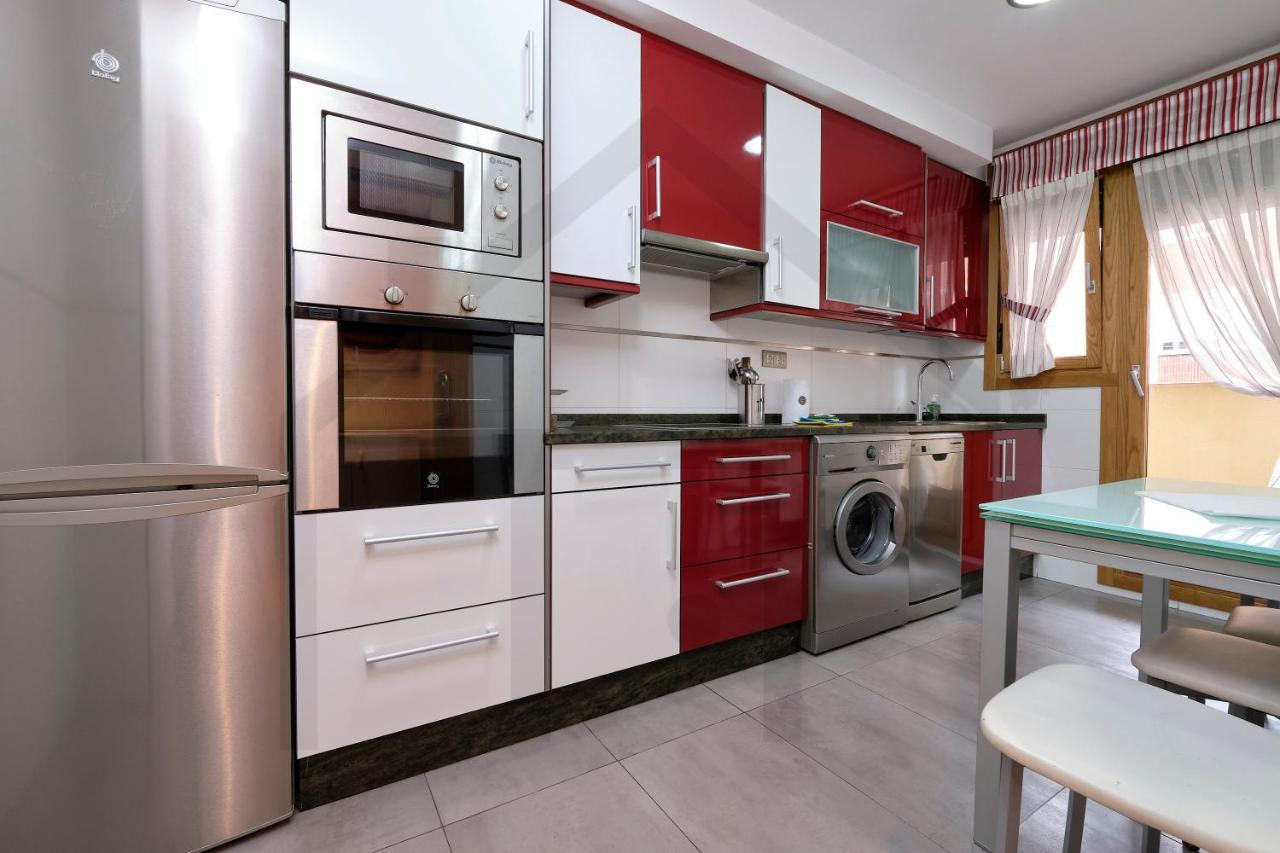 Apartamento Candelaria - Lujo A Un Paso Del Centro Oviedo Kültér fotó