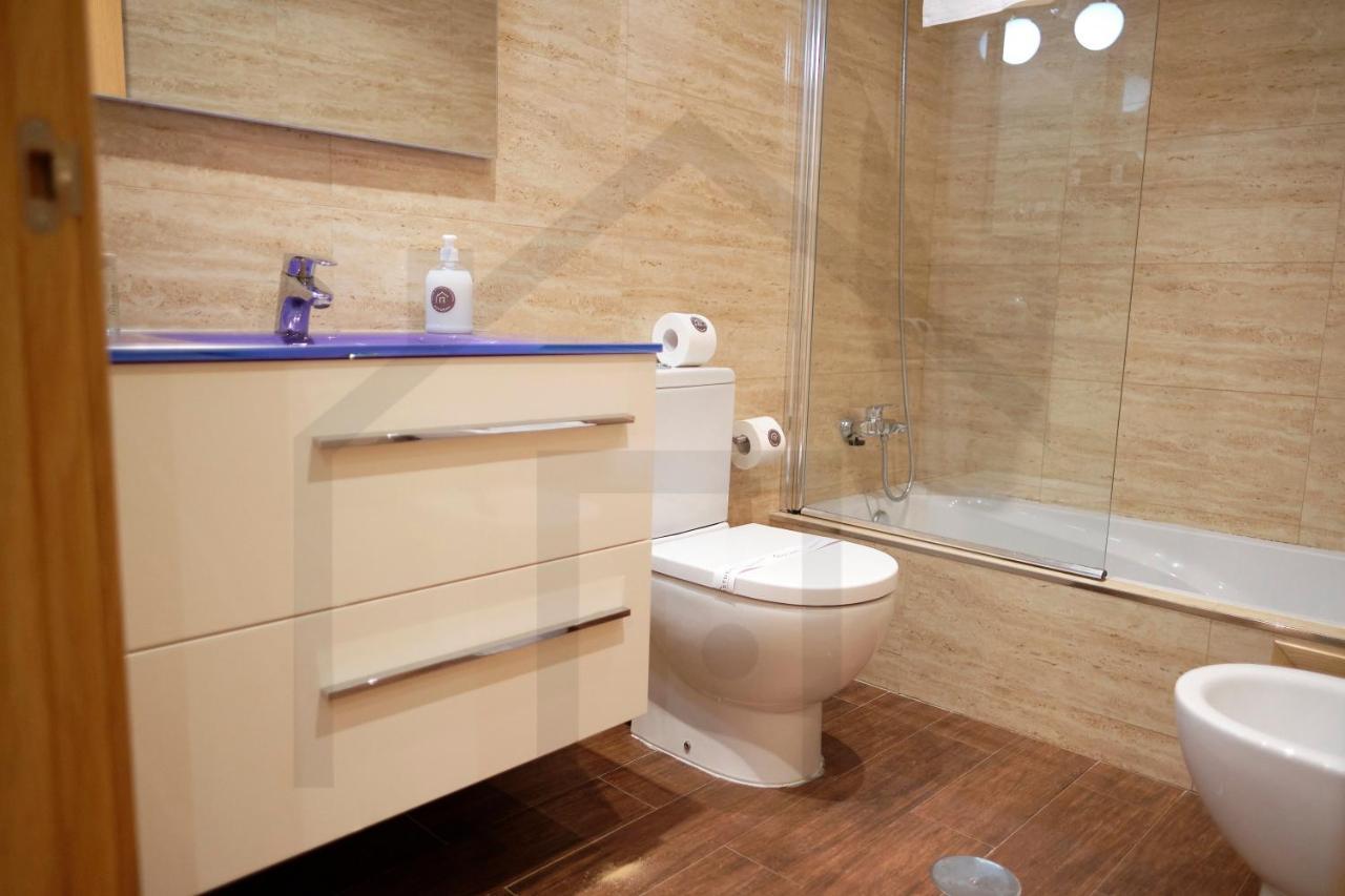Apartamento Candelaria - Lujo A Un Paso Del Centro Oviedo Kültér fotó