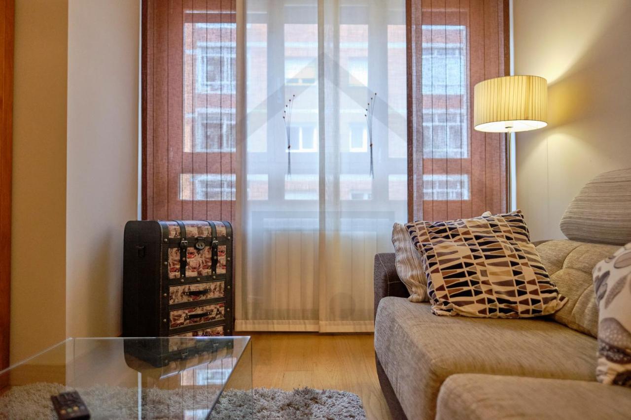 Apartamento Candelaria - Lujo A Un Paso Del Centro Oviedo Kültér fotó